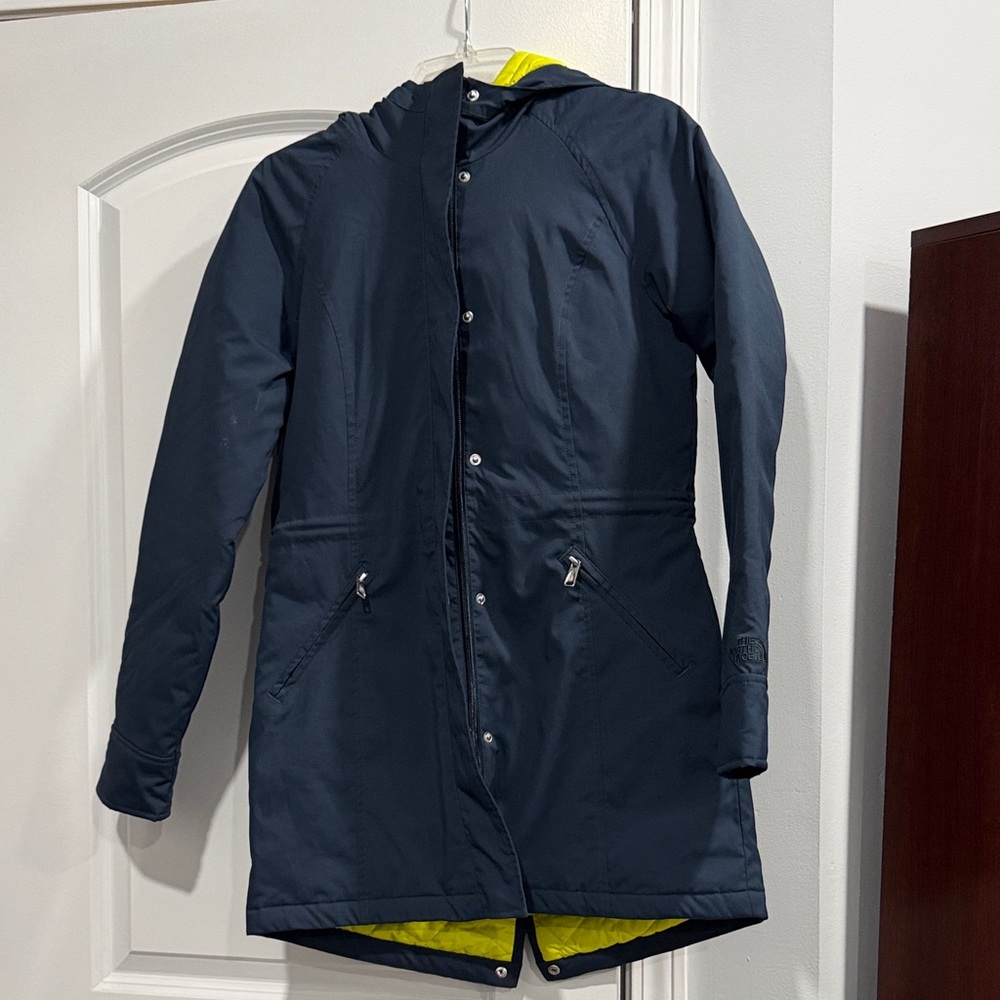The North Face Women’s long Puffer Jacket